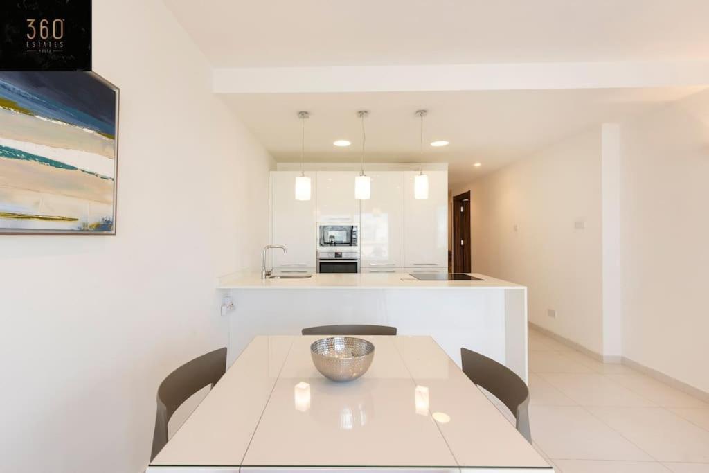 Modern 2Br Apt In The Quaint Village Of Marsaskala & Ac By 360 Estates Екстериор снимка